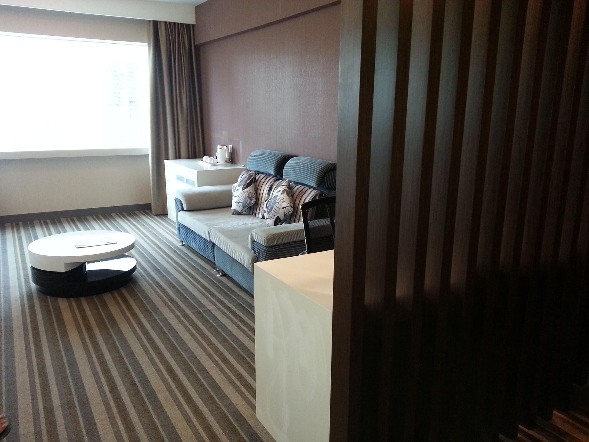Capital Hotel
