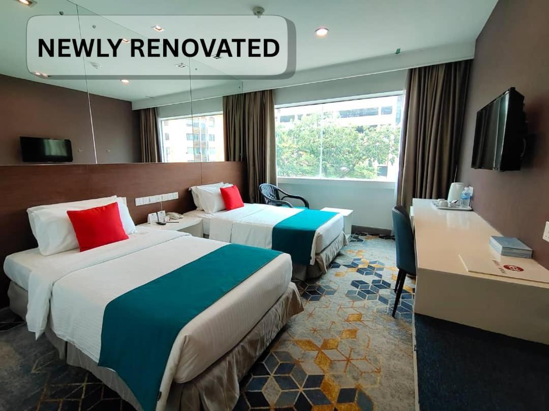 Capital Hotel 3*