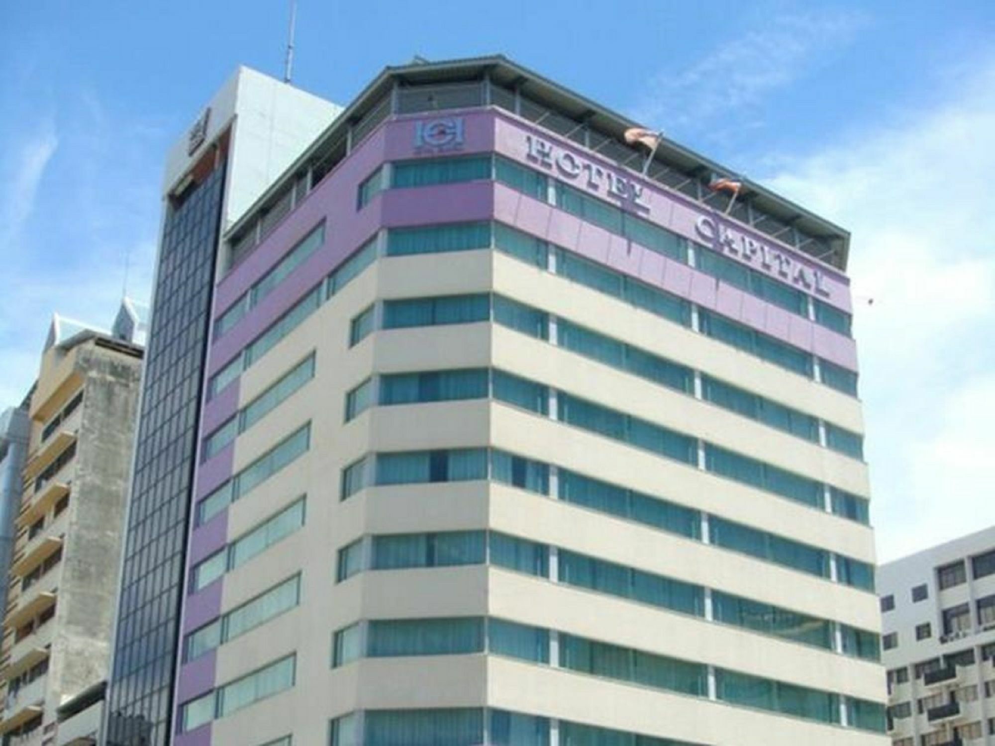 Capital 3*